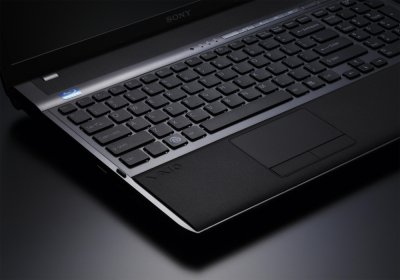 Sony VAIO F – мультимедийные ноутбуки