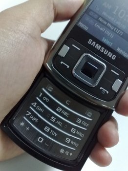 Samsung i8510: новый мультемедийный смартфон