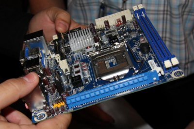 IDF 2009: интересная плата Mini-ITX LGA 1156