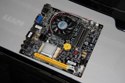 IDF 2009: интересная плата Mini-ITX LGA 1156