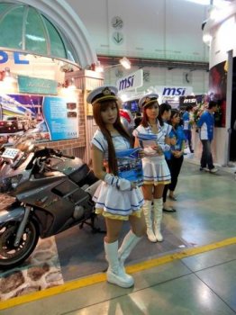 Позитивное: TOP-12 девушек на Computex 2010!